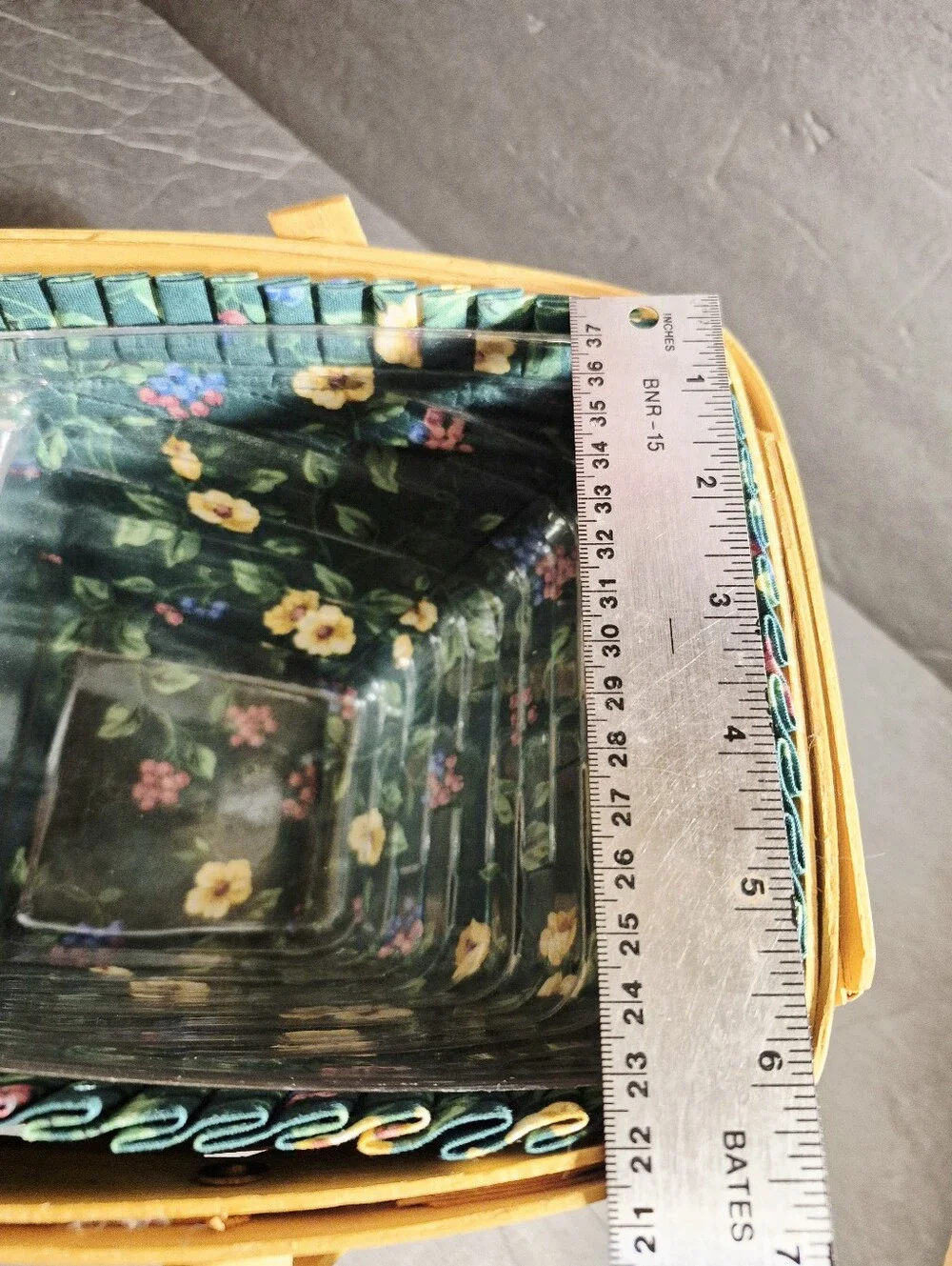 Longaberger Medium Vegetable Basket Liner Green Floral Ruffled Edge  & Protector